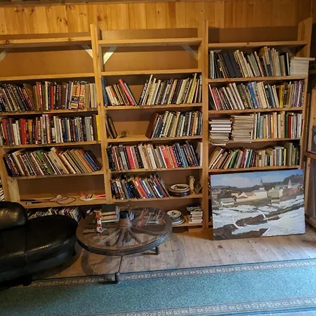Strautmali Library Apartment In Mazirbe Exterior photo